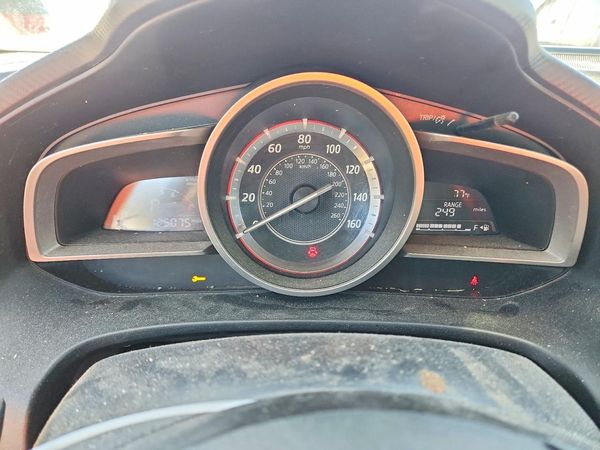 2015 MAZDA 3