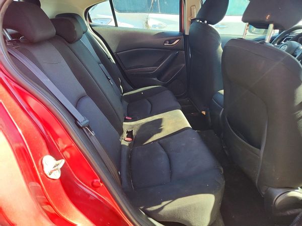 2015 MAZDA 3