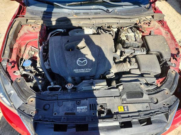 2015 MAZDA 3