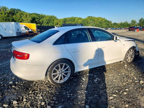 2015 AUDI A4