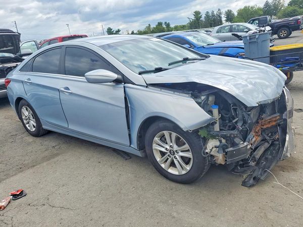 2013 HYUNDAI SONATA GLS/ GLS Popular