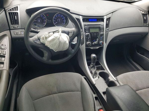 2013 HYUNDAI SONATA GLS/ GLS Popular