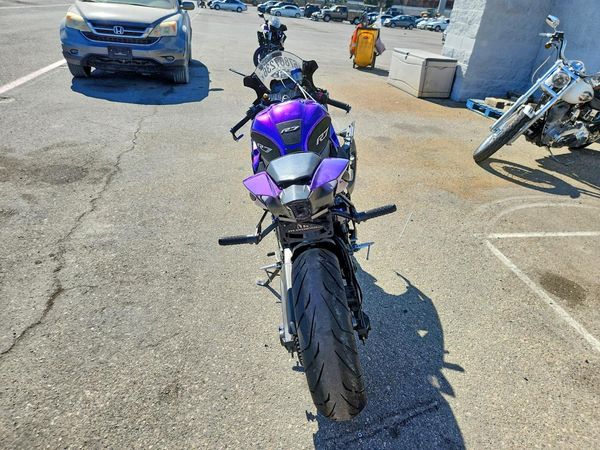 2022 YAMAHA YZFR7
