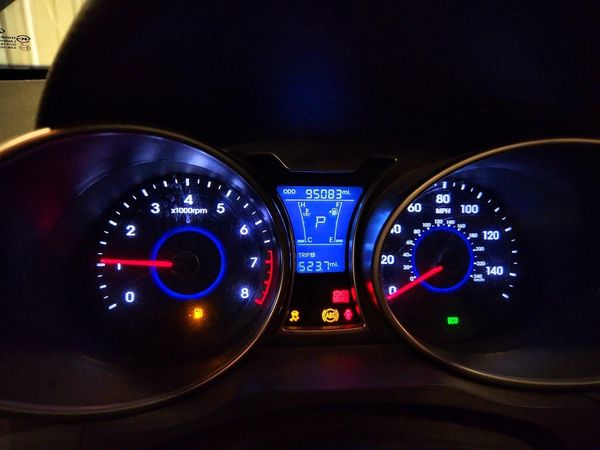 2012 HYUNDAI VELOSTER GLS(Middle grade)