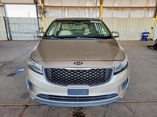 2015 KIA SEDONA GL - Middle-low