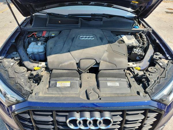 2021 AUDI Q7