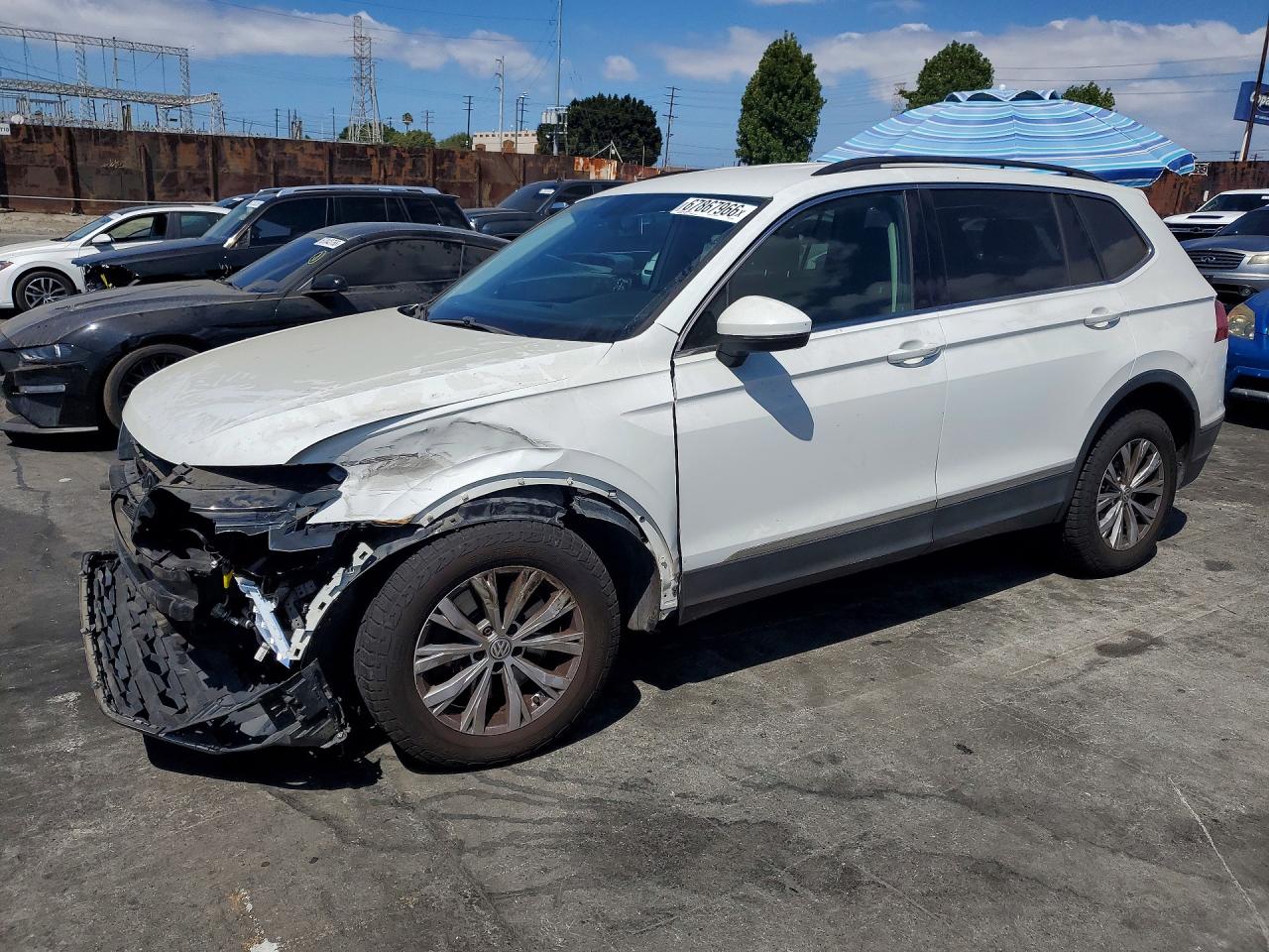 2018 VOLKSWAGEN TIGUAN SE, SEL
