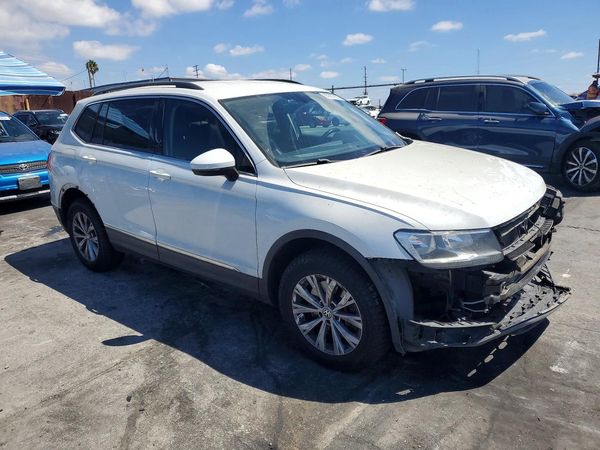 2018 VOLKSWAGEN TIGUAN SE, SEL