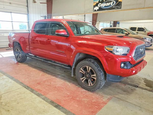 2018 TOYOTA TACOMA