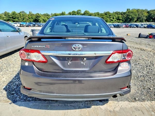2013 TOYOTA COROLLA
