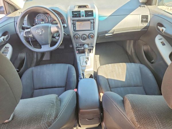 2013 TOYOTA COROLLA