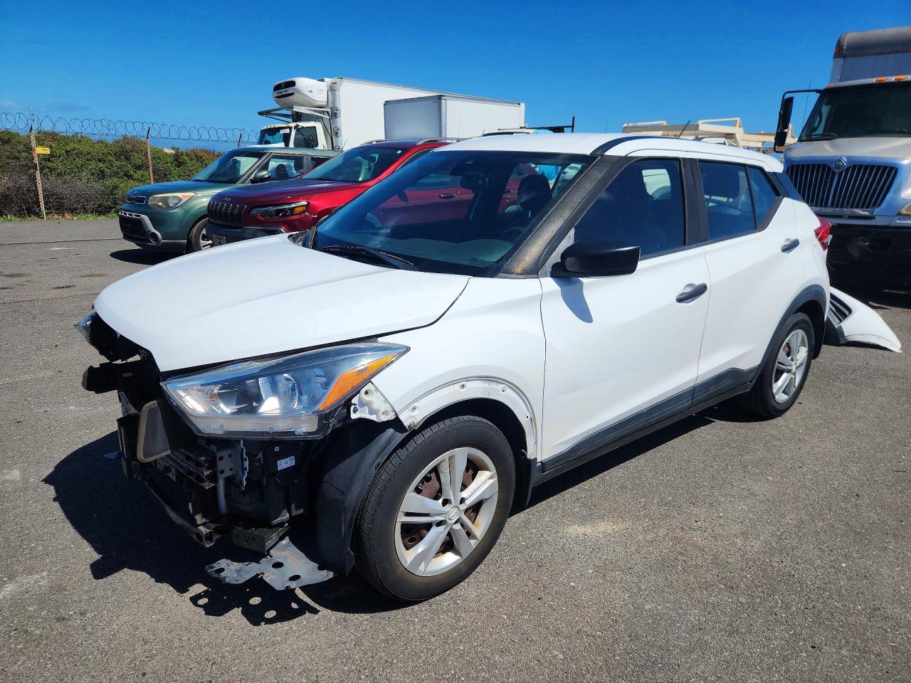 2020 NISSAN KICKS