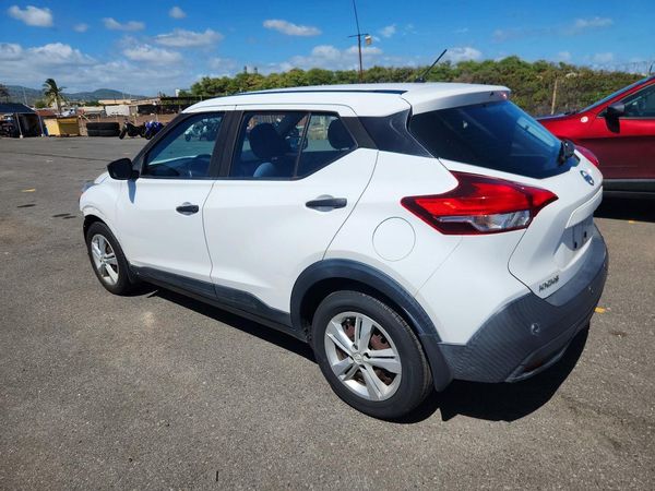 2020 NISSAN KICKS