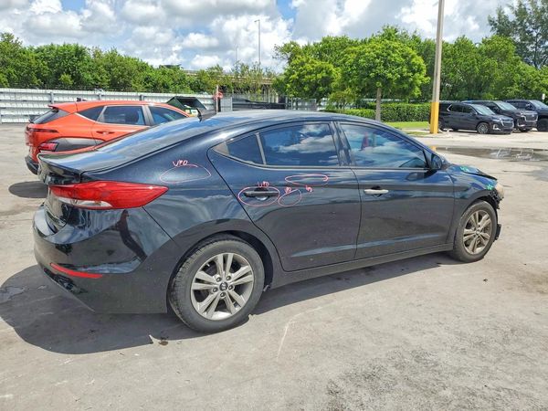 2017 HYUNDAI ELANTRA