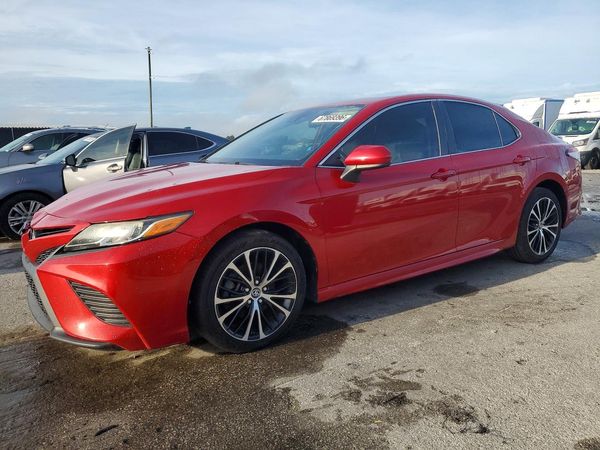 2019 TOYOTA CAMRY — DSFA — Front 3/4