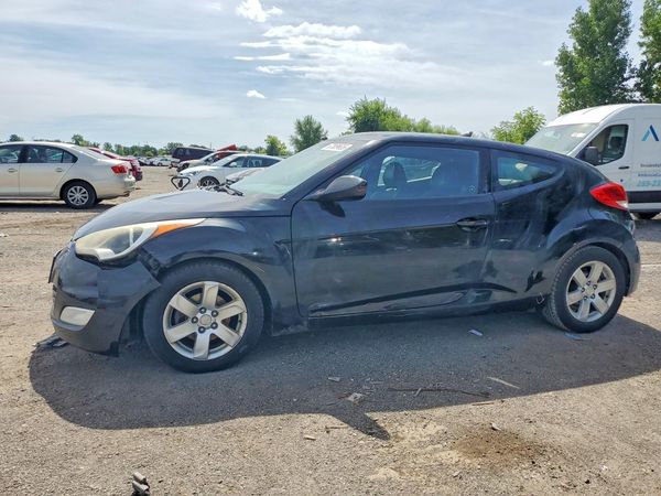 2013 HYUNDAI VELOSTER — DSFA — Front 3/4