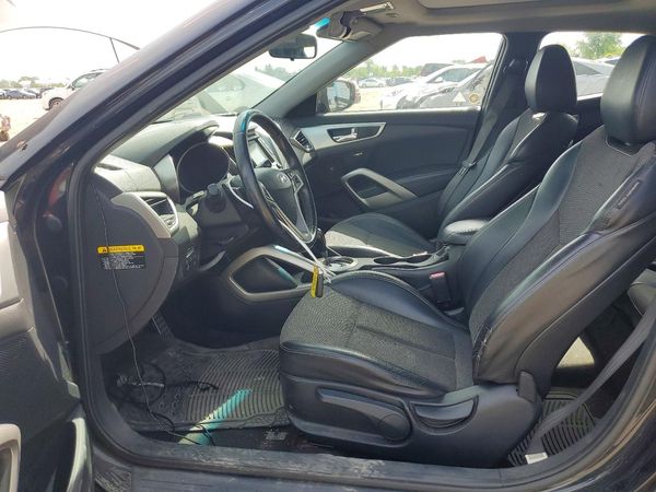 2013 HYUNDAI VELOSTER — DENT