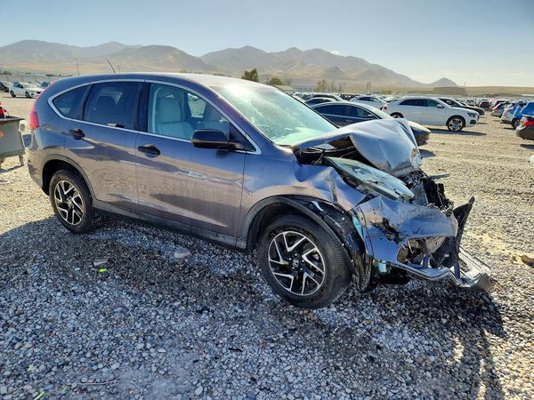 2016 HONDA CRV SE — Passenger 3/4