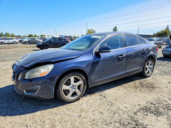 2013 VOLVO S60