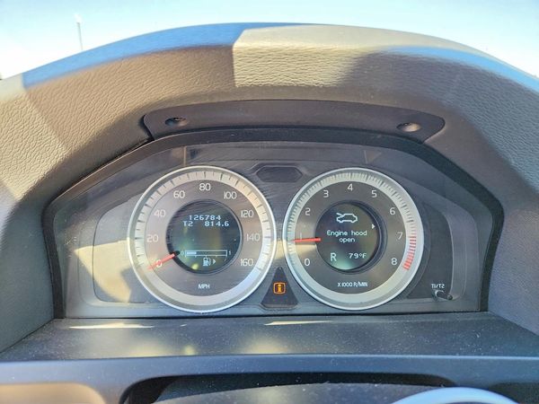 2013 VOLVO S60