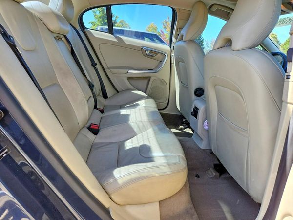 2013 VOLVO S60