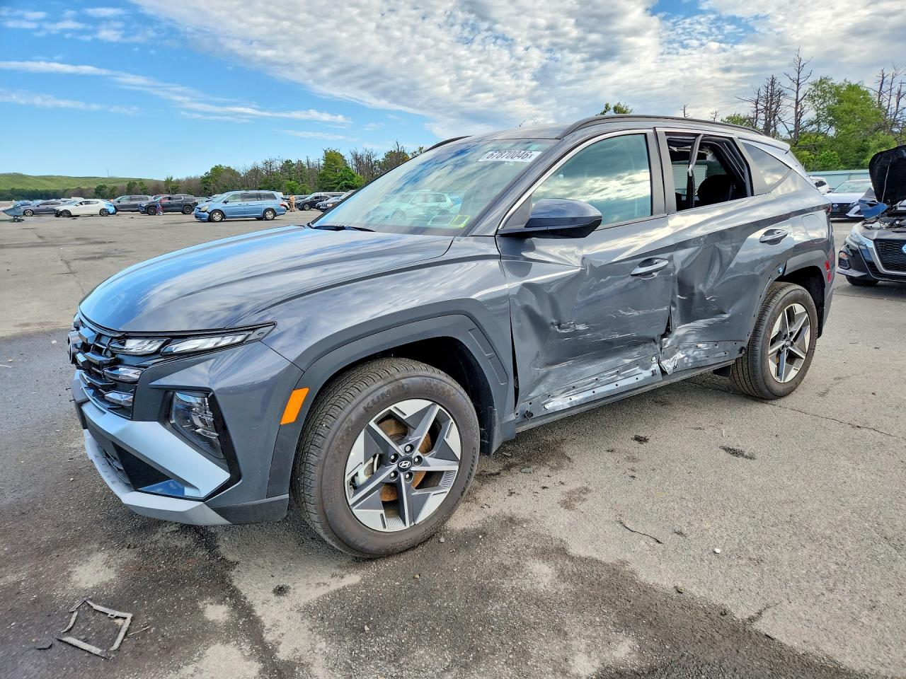2025 HYUNDAI TUCSON SEL — Front 3/4
