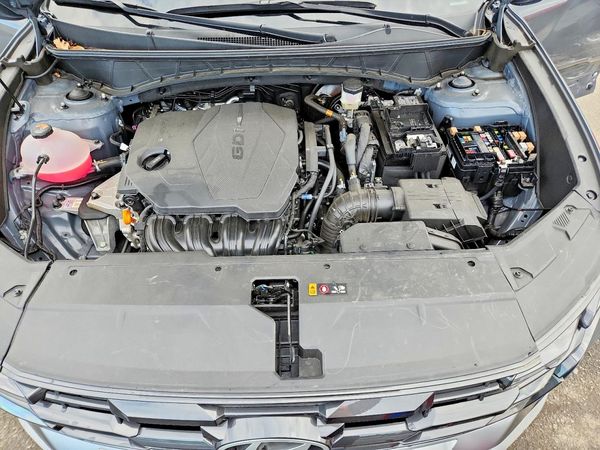 2025 HYUNDAI TUCSON SEL — Engine bay
