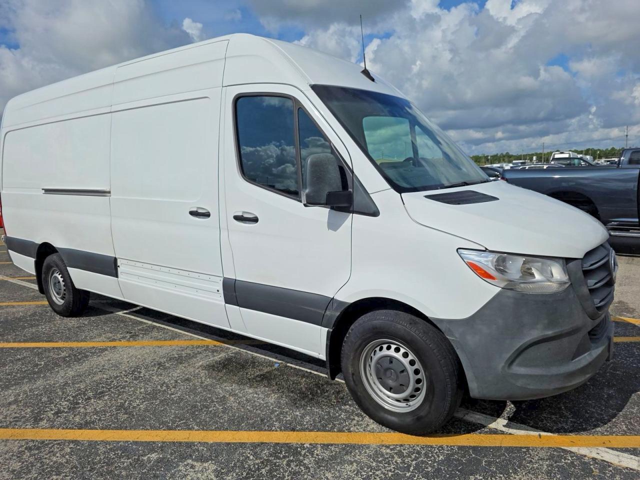 2023 MERCEDES-BENZ SPRINTER 907 (VS30)