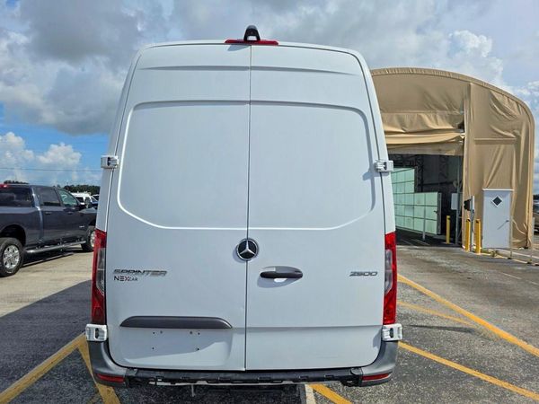 2023 MERCEDES-BENZ SPRINTER 907 (VS30)