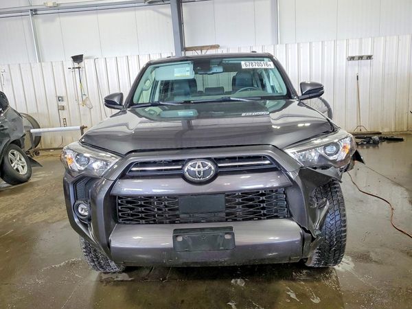 2021 TOYOTA 4RUNNER