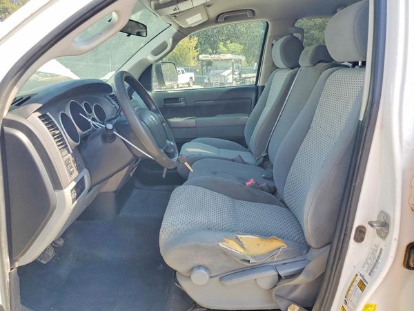 2012 TOYOTA TUNDRA SR5 — DENT