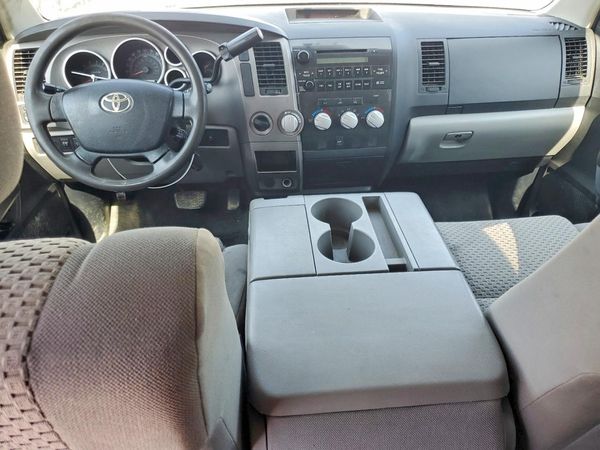 2012 TOYOTA TUNDRA SR5 — CKPT