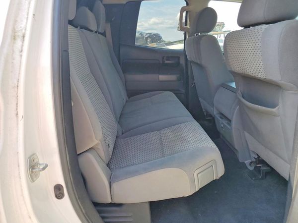 2012 TOYOTA TUNDRA SR5 — PSRS