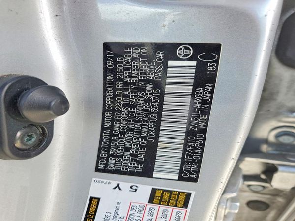 2017 TOYOTA PRIUS
