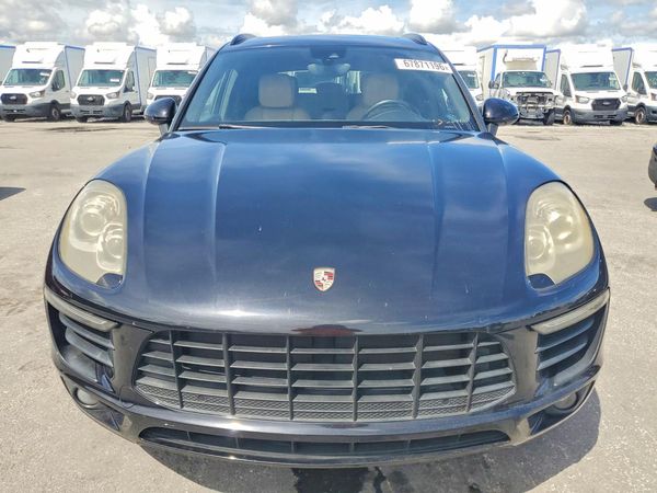 2017 PORSCHE MACAN — DIRF