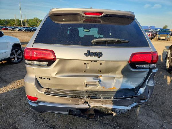 2017 JEEP GRAND CHEROKEE LAREDO 4X4