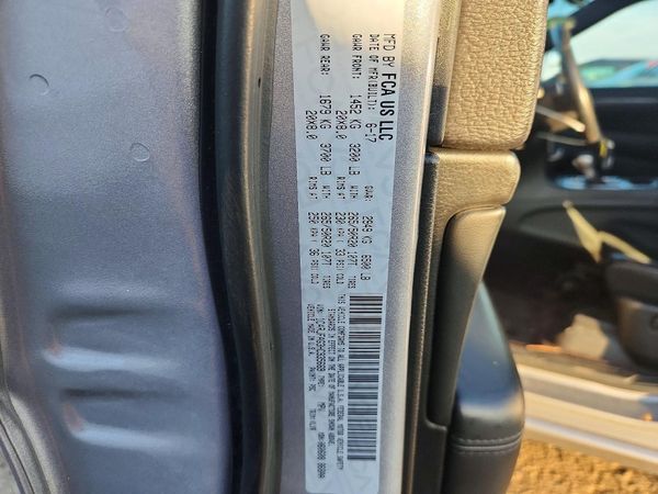 2017 JEEP GRAND CHEROKEE LAREDO 4X4
