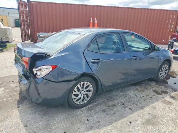 2017 TOYOTA COROLLA