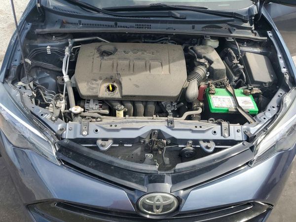 2017 TOYOTA COROLLA