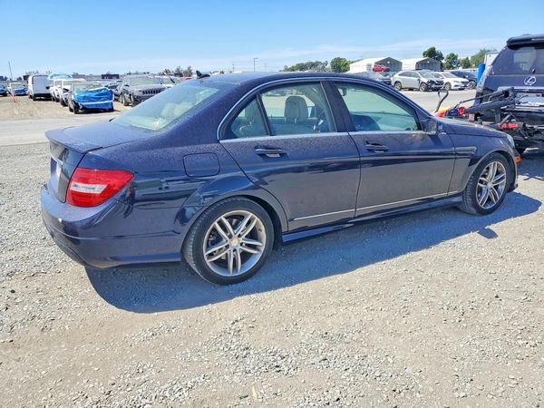 2013 MERCEDES-BENZ C