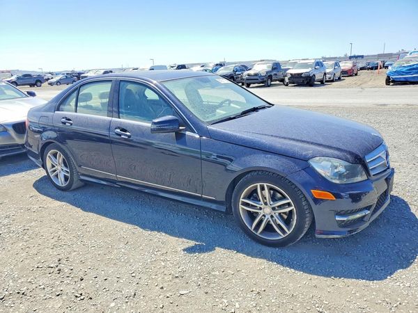 2013 MERCEDES-BENZ C