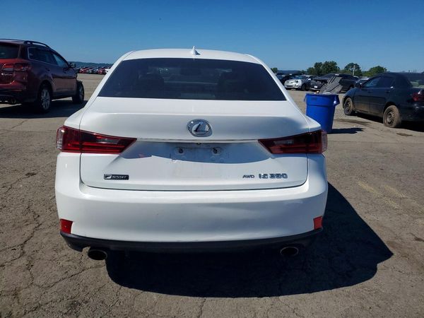2015 LEXUS IS