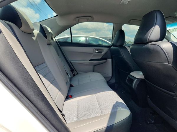 2016 TOYOTA CAMRY