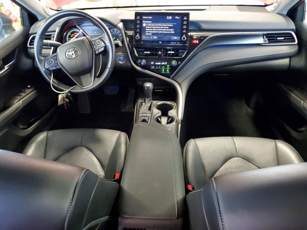 2022 TOYOTA CAMRY XSE