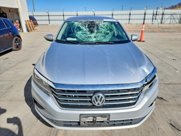 2020 VOLKSWAGEN PASSAT
