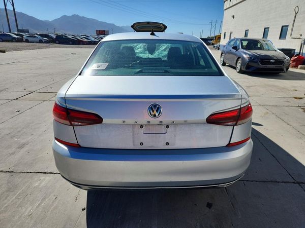 2020 VOLKSWAGEN PASSAT