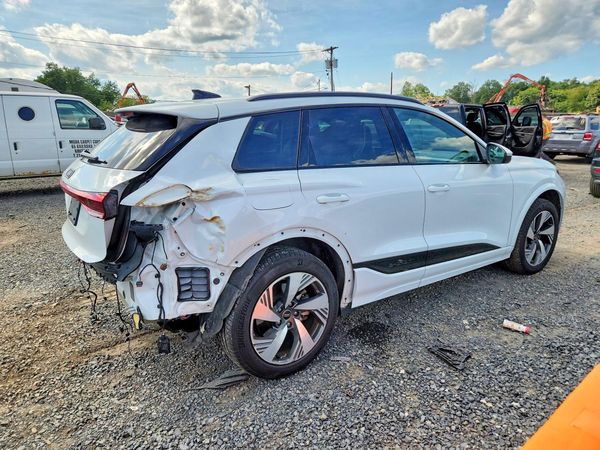 2025 AUDI Q6 E-TRON
