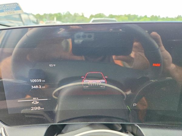 2025 AUDI Q6 E-TRON