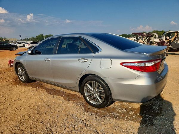 2016 TOYOTA CAMRY