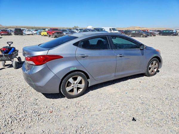 2012 HYUNDAI ELANTRA GLS(Middle grade)